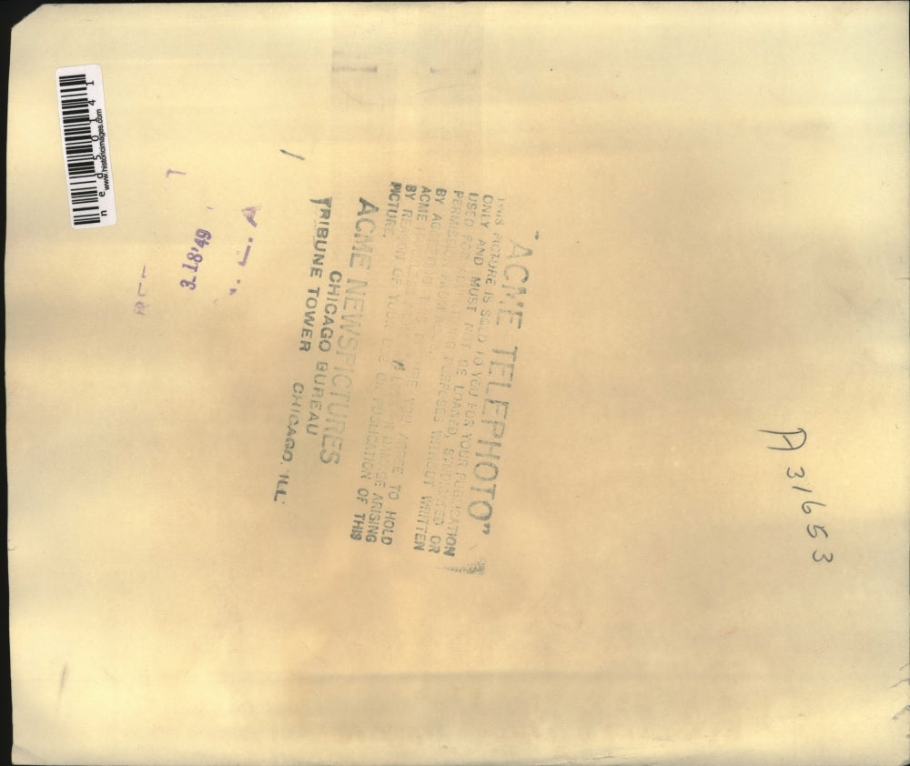 1949 Press Photo Peaceful water sign painted at Sugar Lake where there is flood