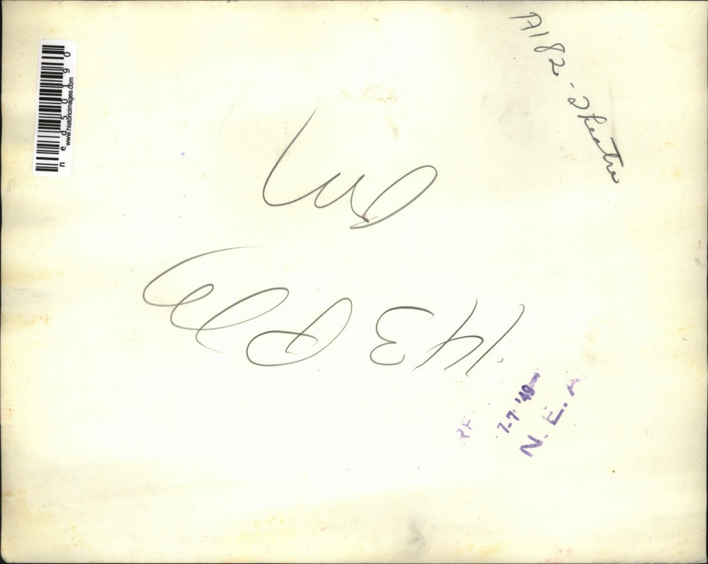 1949 Press Photo Firemen at Criterion Theater building in Phila, Pa. Bridgeton