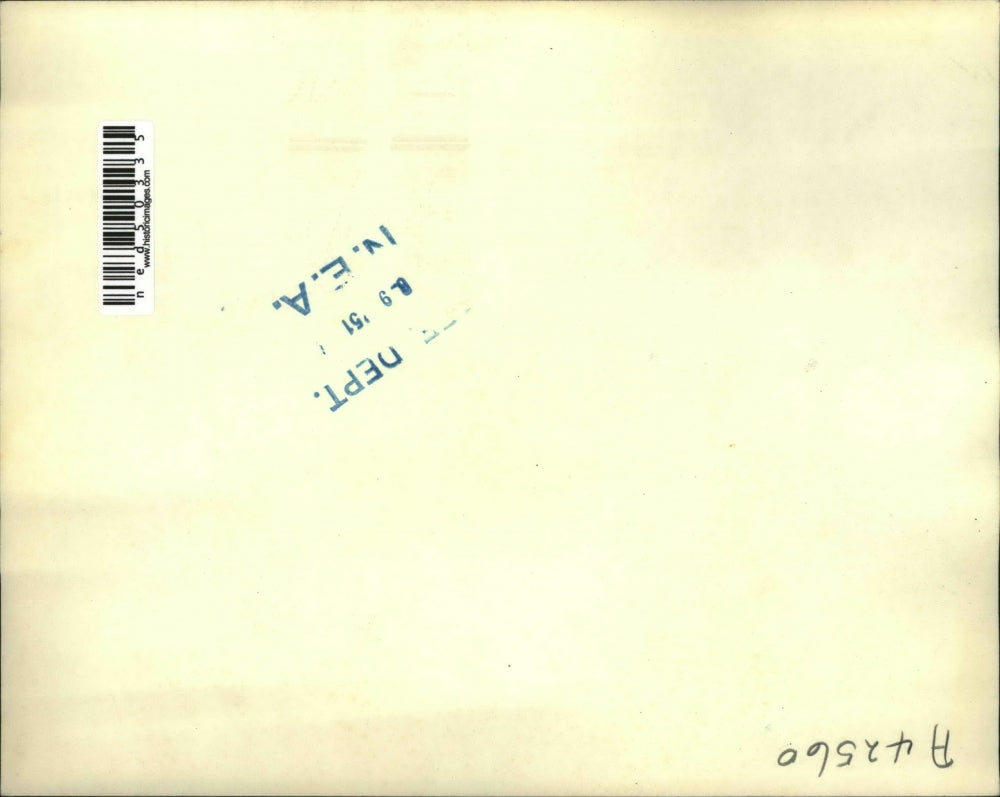 1951 Press Photo Ethyl alcohol storage tank at Carbide and Carbon Chemicals Corp