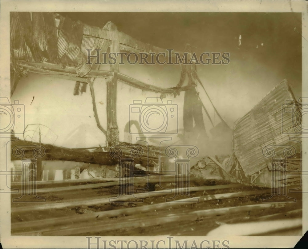1922 Press Photo Devastation brought by government dock blaze in New Orleans