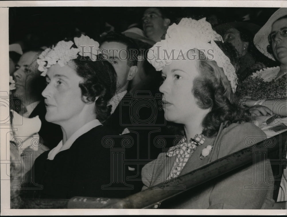 1940 Press Photo Gilbert Haggert, Joyce Cavenagh, Democratic National Convention
