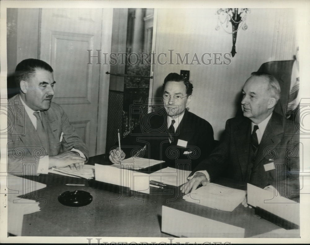 1943 Press Photo Executive committee meeting of UN food and agriculture