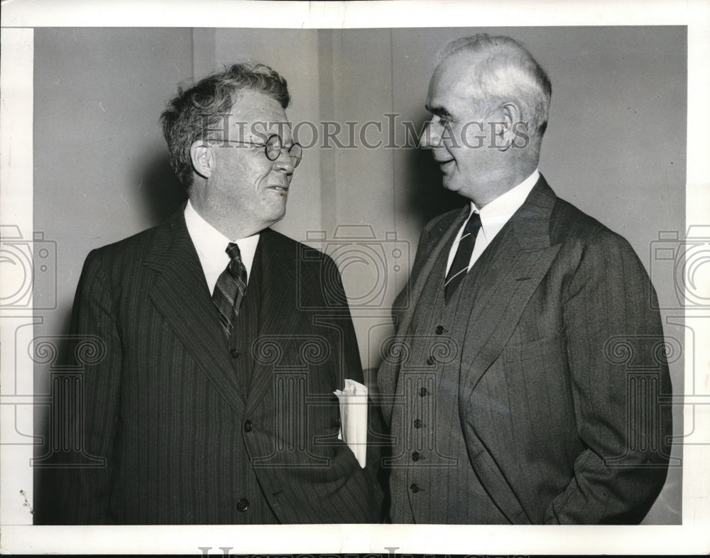 1941 Press Photo William H Davis chairman Natl Defense & Phillip Murray CIO Pres