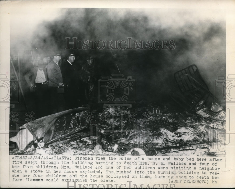 1949 Press Photo Site of Fire Destroyed House & Baby Crib, Atlanta Georgia
