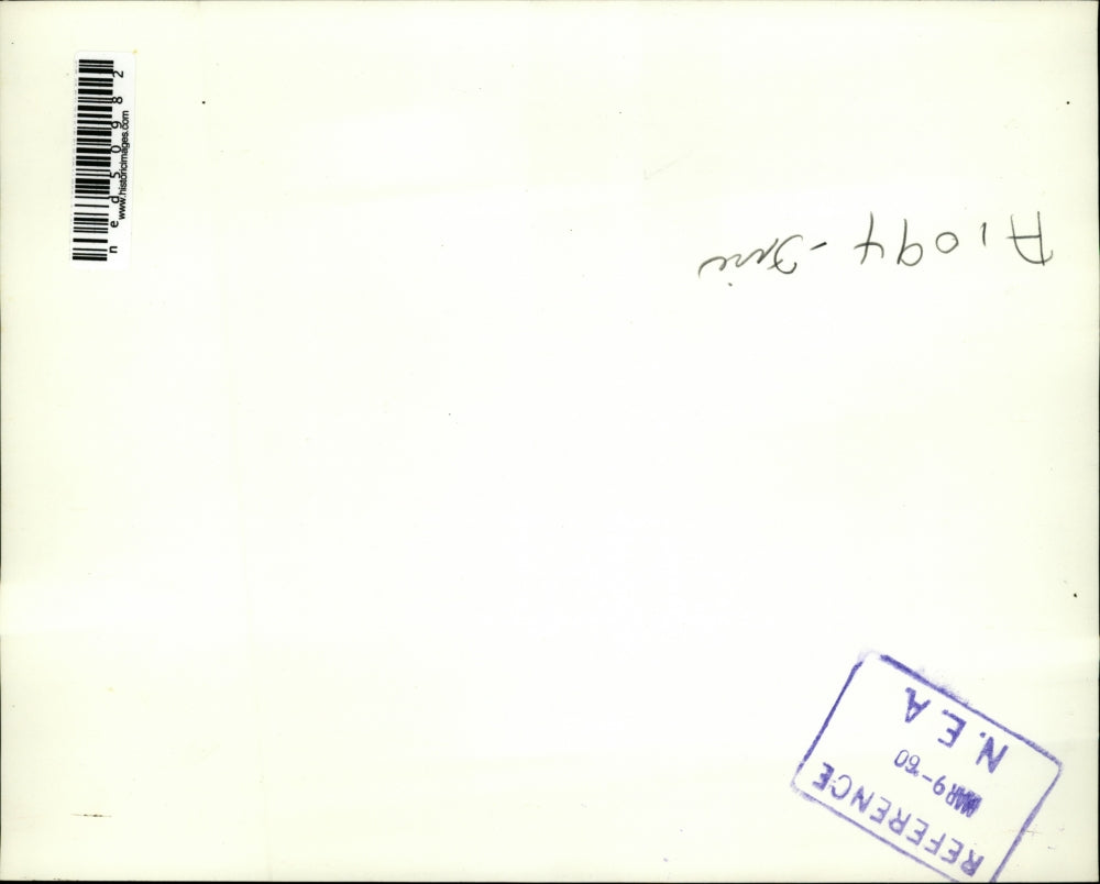 1960 Press Photo Detroit Mich firemen battle blaze at Aurora Gas Co