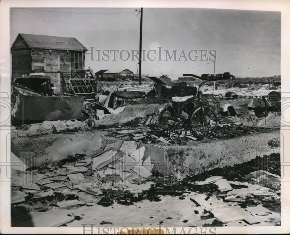 1949 Press Photo Riverton Wyo Rufus Montgomery home destroyed by fire