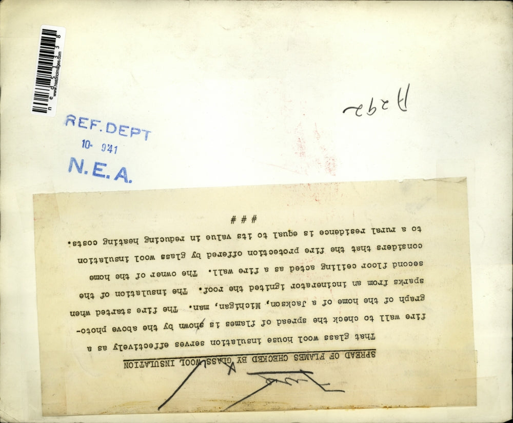 1941 Press Photo Glass Wool Insulation Stops Home Fire