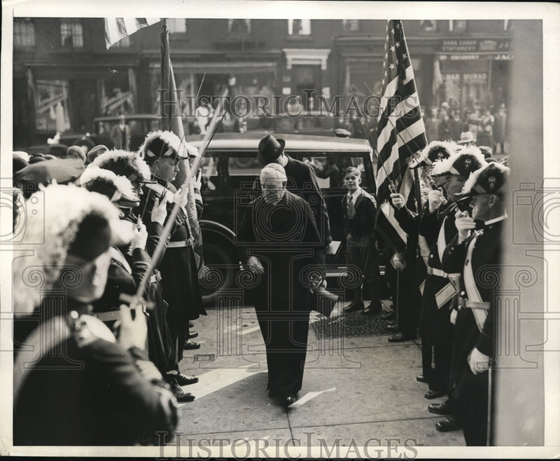 Load image into Gallery viewer, 1931 Press Photo Cardinal Hayes arriving at the Church
