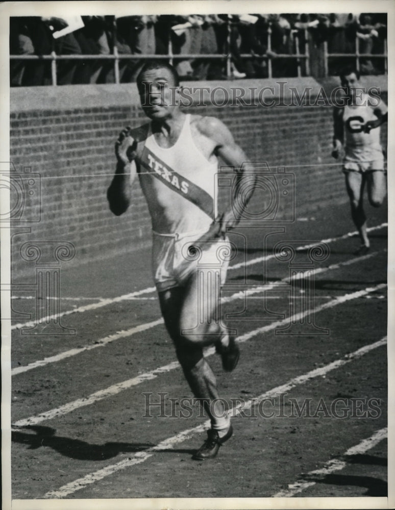 1936 Press Photo Harvey Wallender Texas University Relay Team Anchor Winning