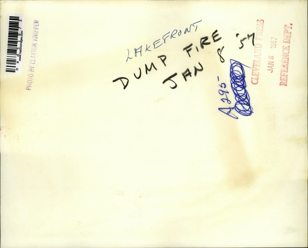 1957 Press Photo Dump Fire