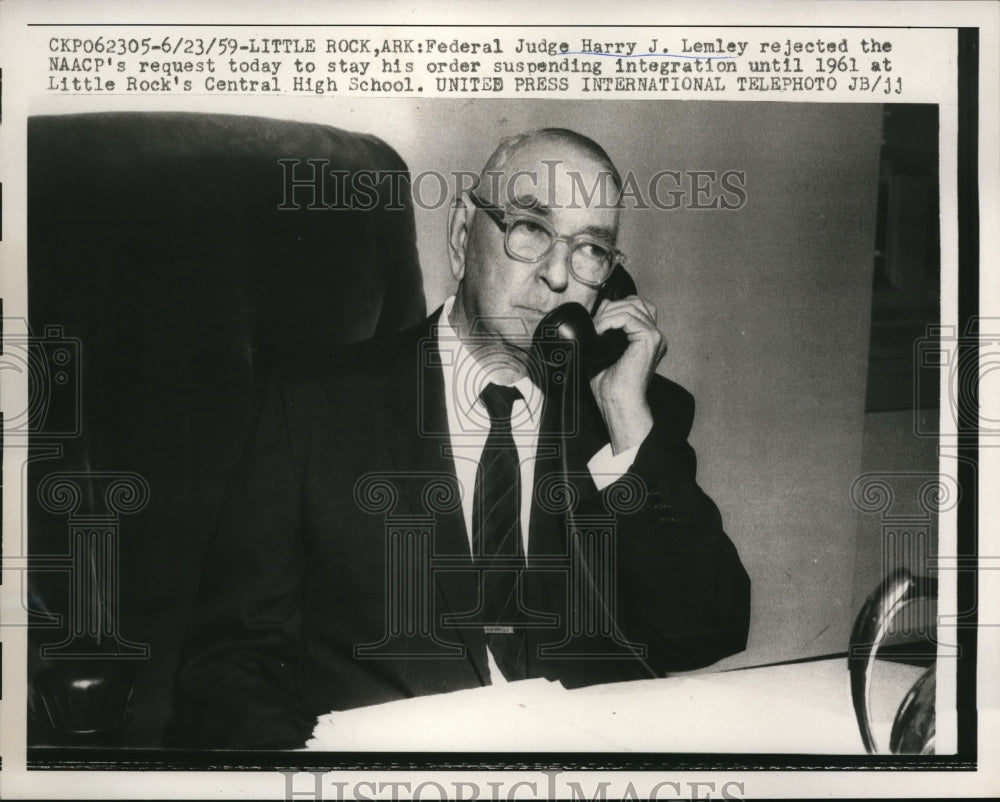 1958 Press Photo Harry Lemley as he rejected the NAACP's request