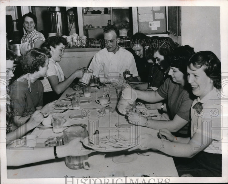 Load image into Gallery viewer, 1952 Press PhotoRobert Sallen lone male student nurses at Everett Genreal Hosp.
