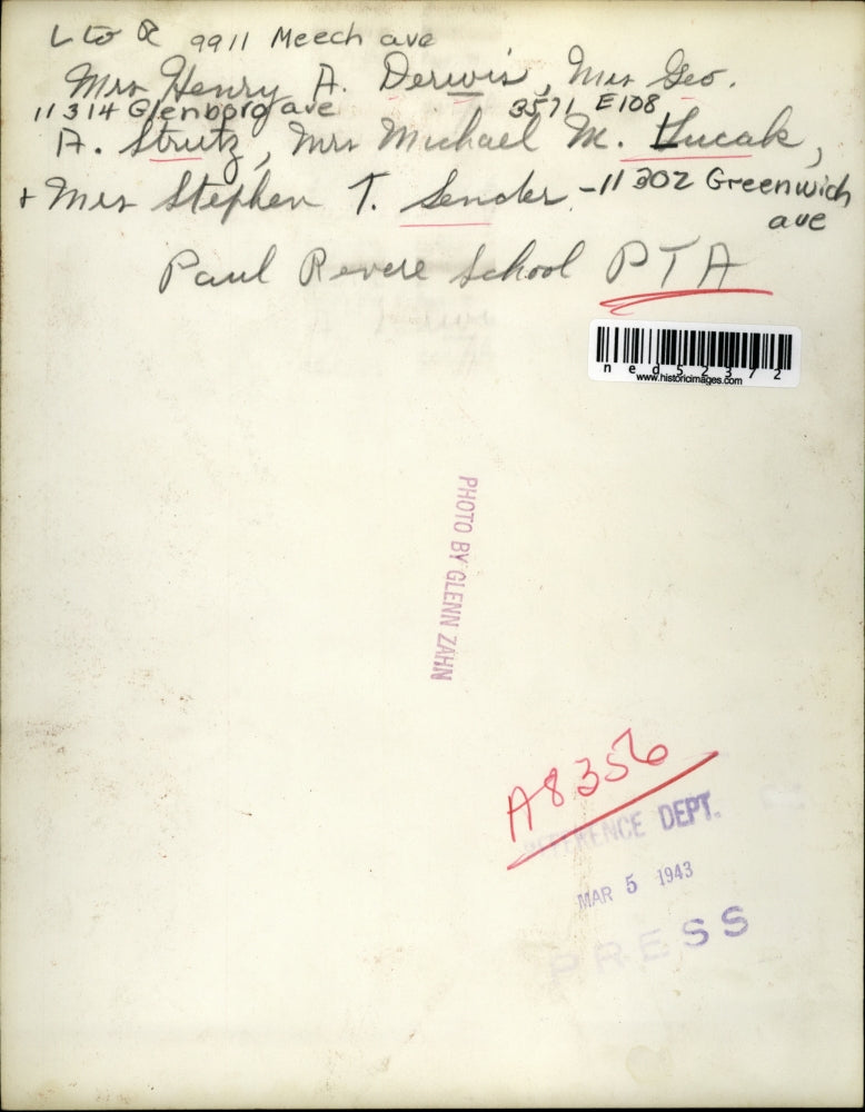 1943 Press Photo Mrs Henry Derwis, Miss Geo Strutz, Mrs Michael Lucak and