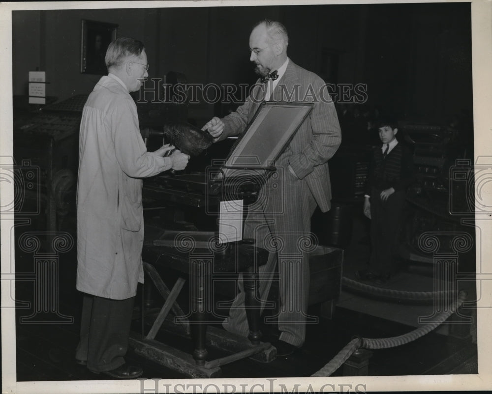 1940 Press Photo Dr Laird