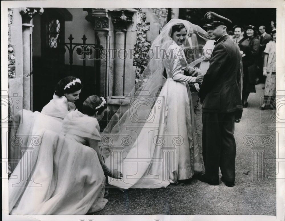 1956 Press Photo Eve Lorraine and U.S. Army Lt. John Anderson Wedding in England