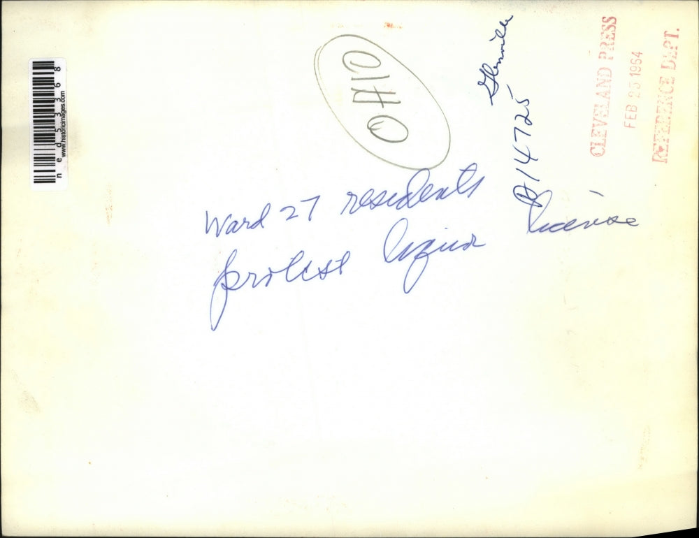 1954 Press Photo Residents protest liquid license