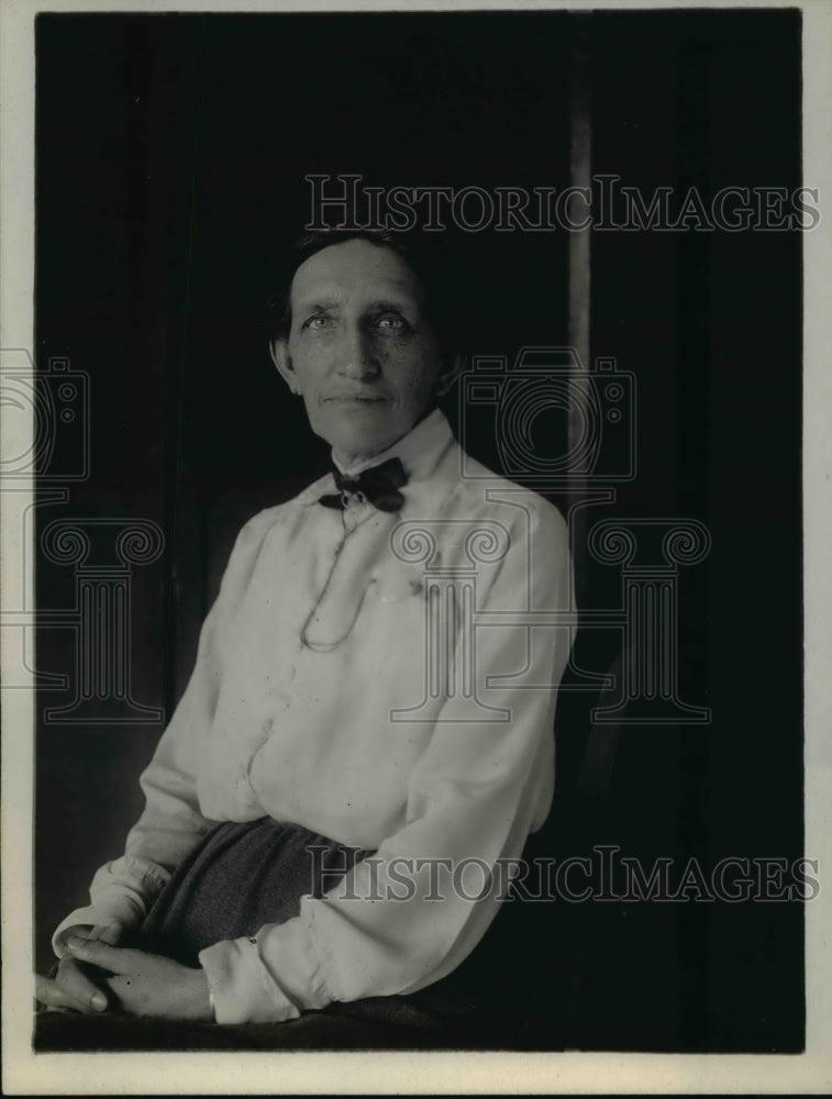 1920 Press Photo Argentinian Private Secretary Elizabeth Hyde Sirvent