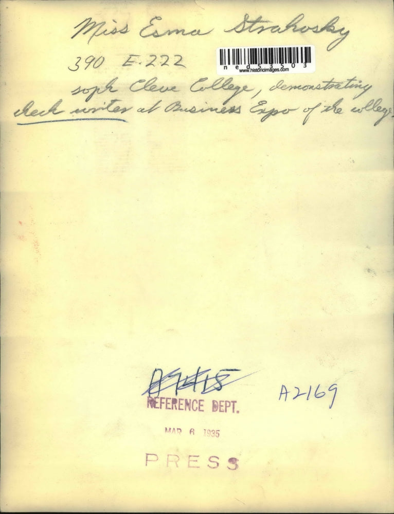 1935 Press Photo Ms. Esma Strahosky, Sophomore, Cleveland College