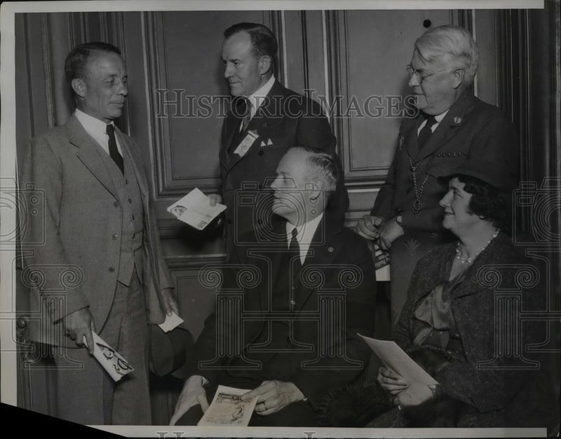 Load image into Gallery viewer, 1935 Press Photo Natl Council of Boy Scouts, Col Theo Roosevelt Jr, WJ Head
