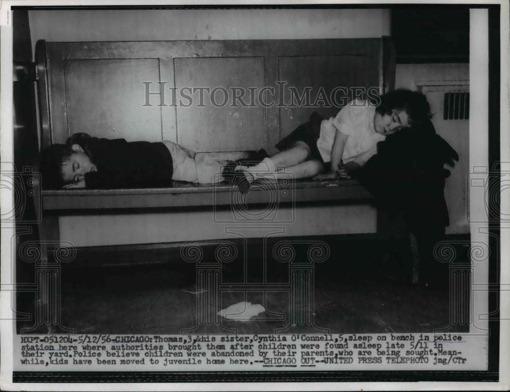 1956 Press Photo Chicago Thomas age 3 & Cynthia O'Connell age 5 abandoned