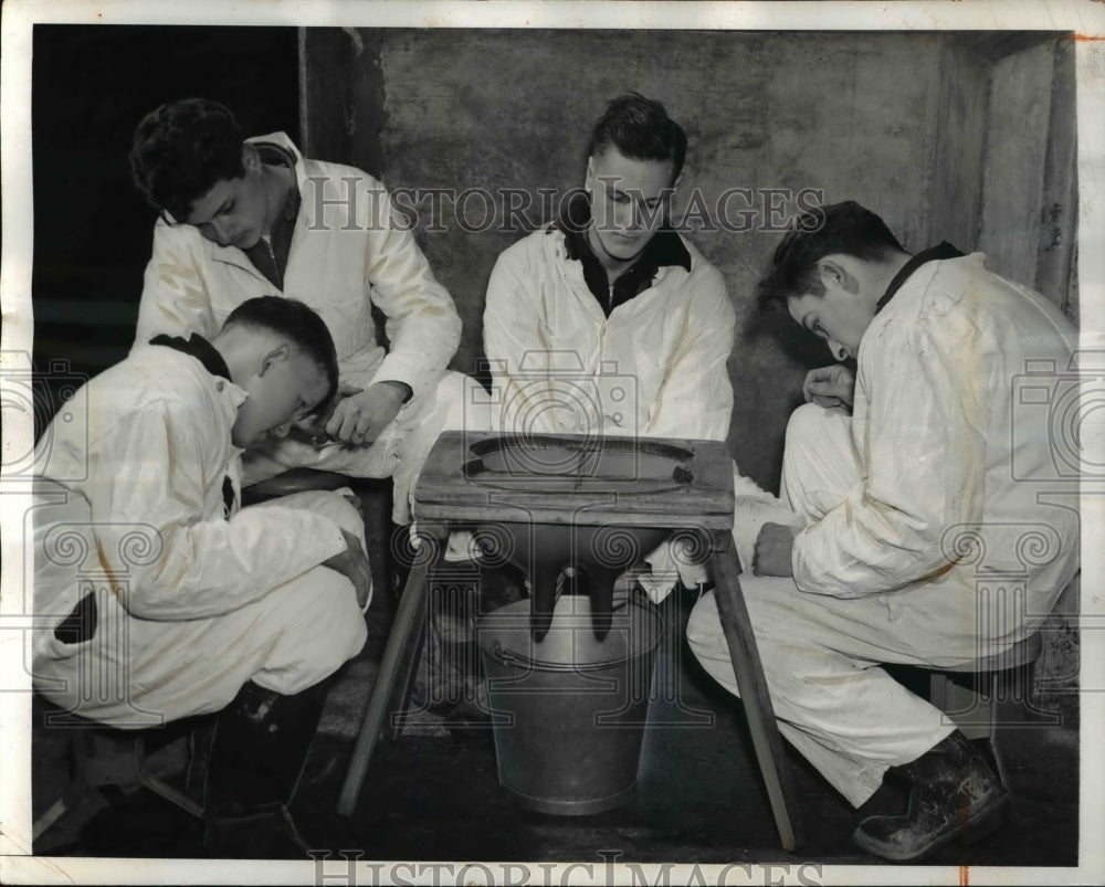 1942 Press Photo New Hamburg NY Bowdoin Farm training school. R Johnson,