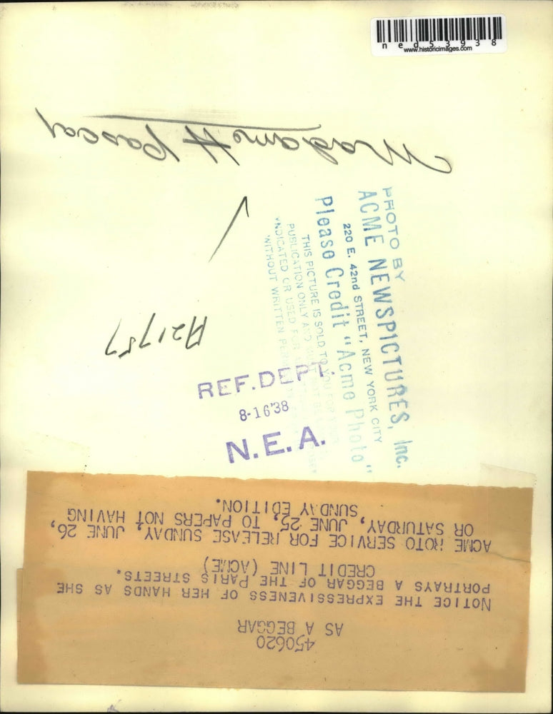 1938 Press Photo Expressiveness of Madame Pascar hands