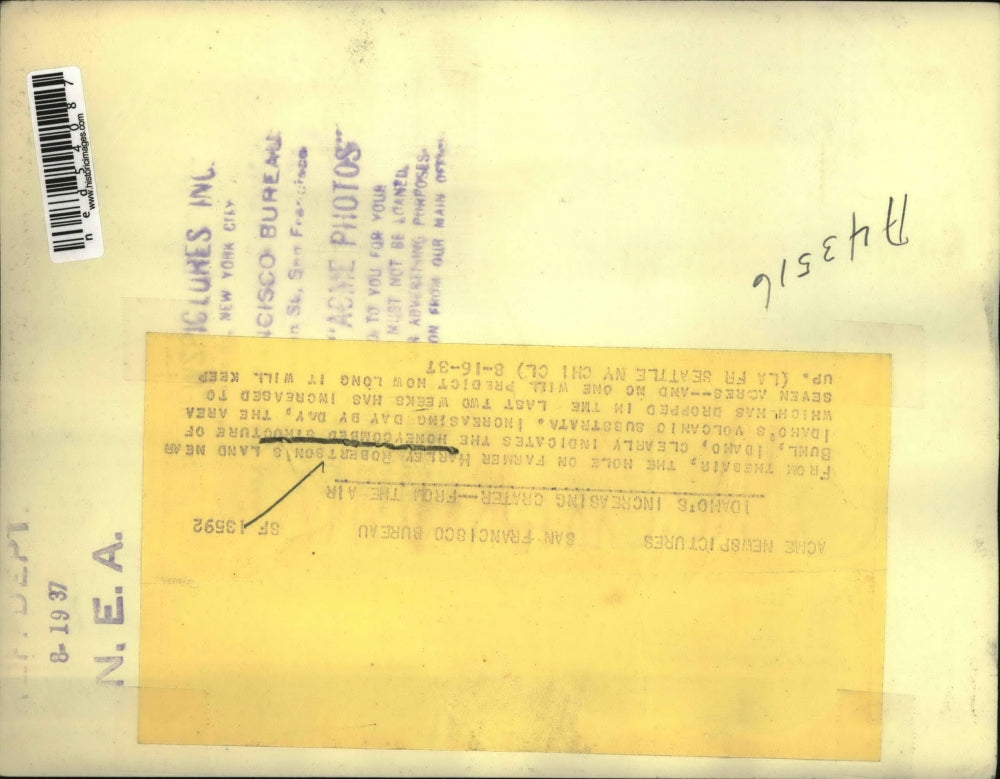 1937 Press Photo Idaho Crater on Harlek Robertson's Land