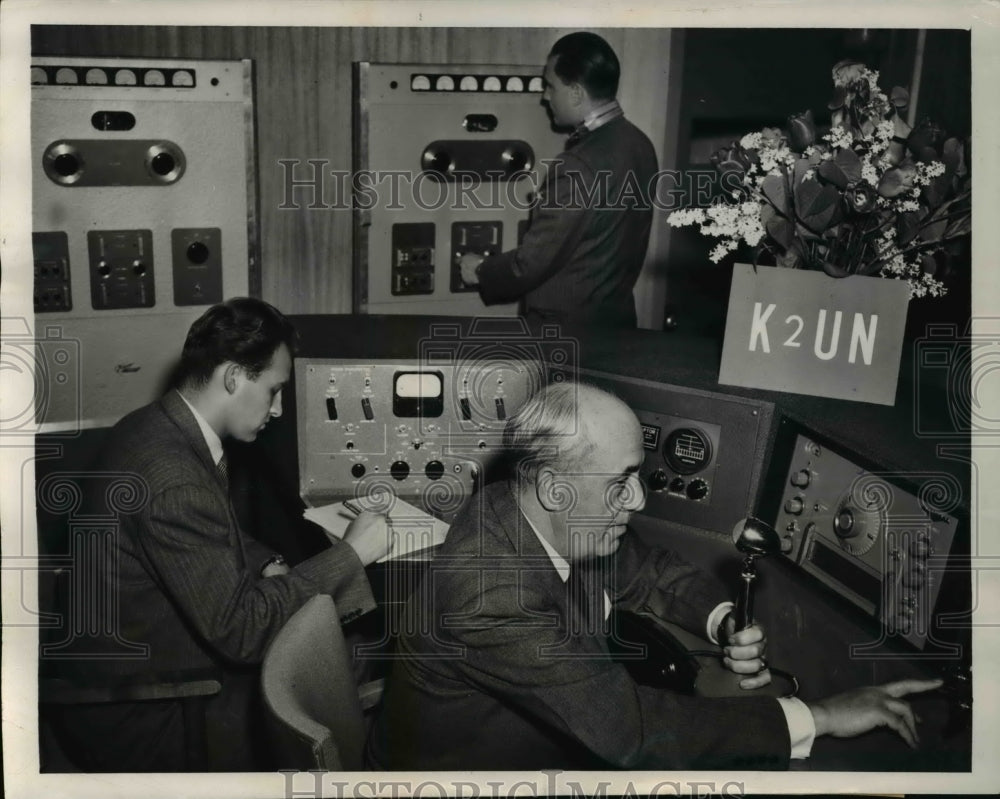 1948 Press Photo Lake Success NY Brig Gen Frank Stener, UN communications