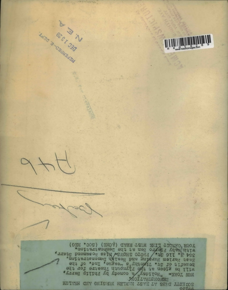 1928 Press Photo NYC Rosamond Starr & baby Pierro in play Holiday