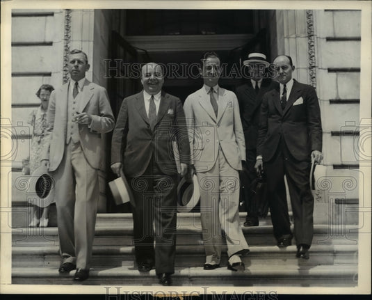 1935 Press Photo Lobby hearing of W.A Hill, Attorney, H.C Hopson and