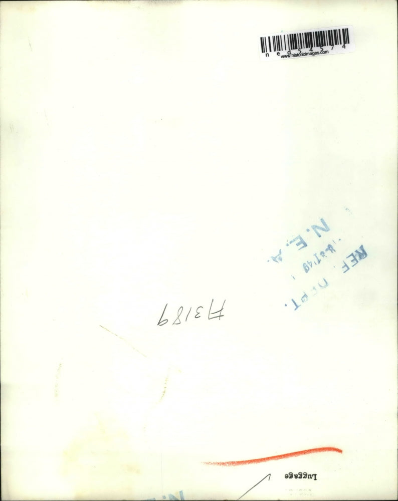 1949 Press Photo Woman Packing Luggage