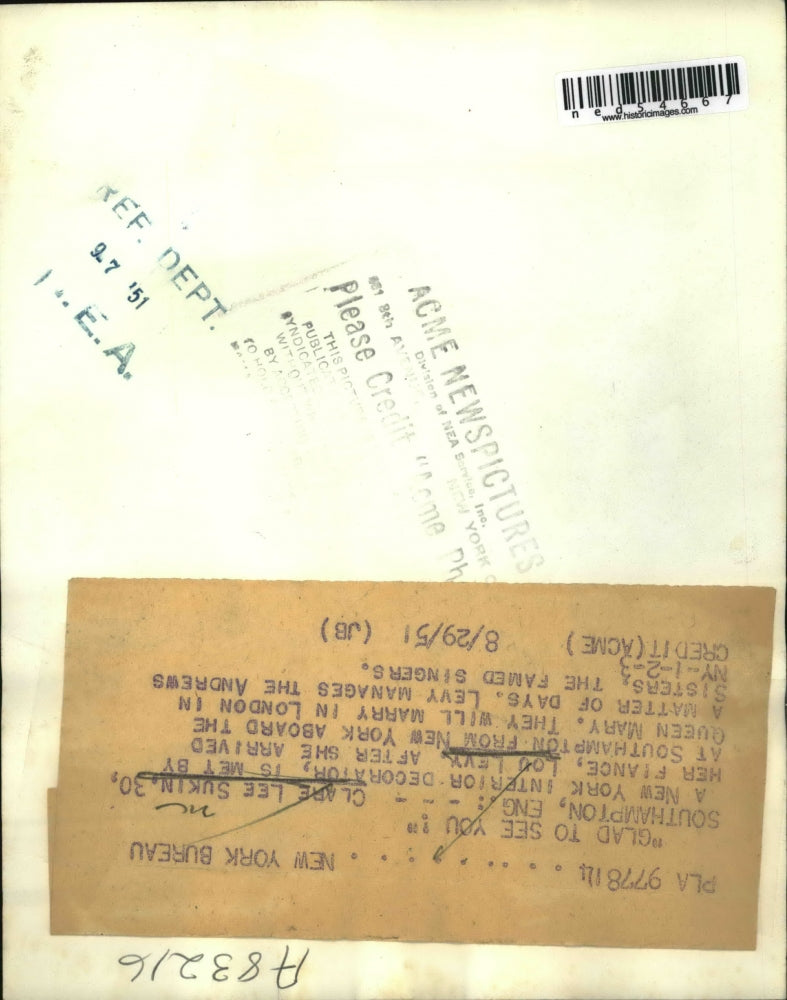 1951 Press Photo Clare Lee Sukin with Fiance Lou Levy Meet in Southhampton