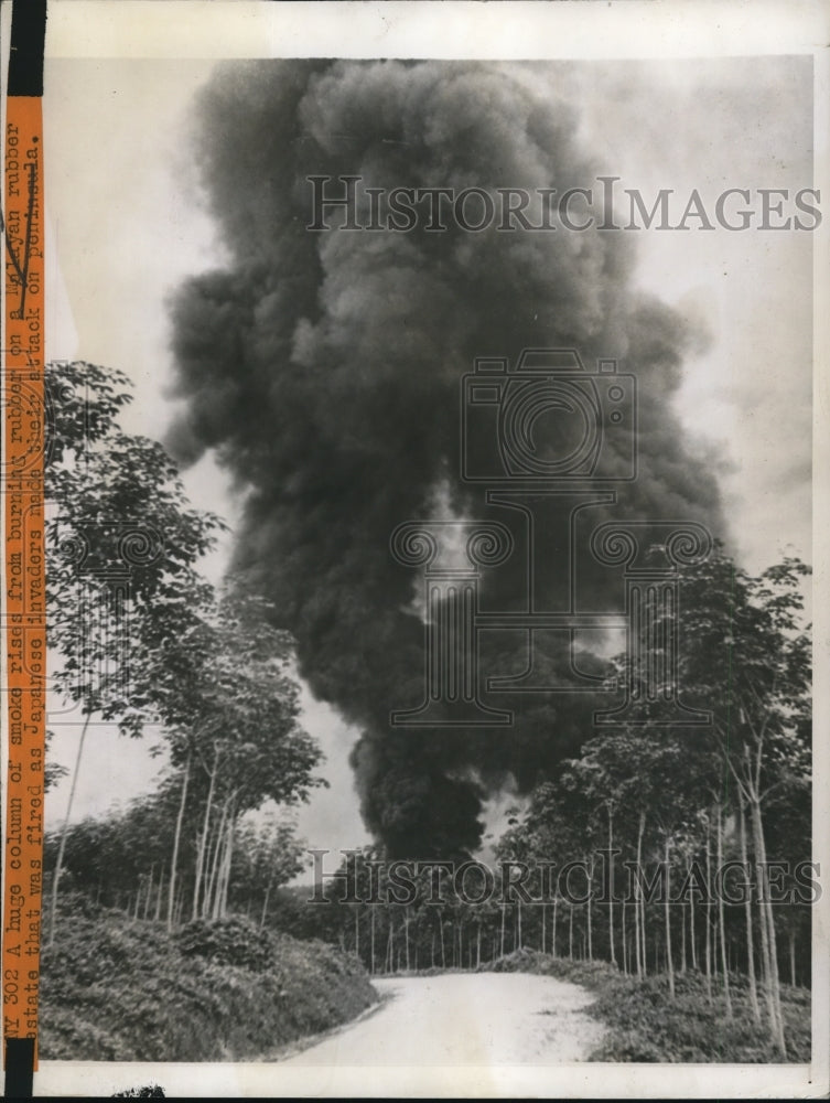 1942 Press Photo The smoke in the forest