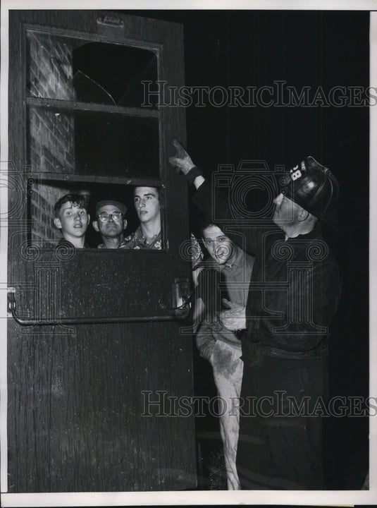 1953 Press Photo Ammunition dump at an Army anti-aircraft station exploded