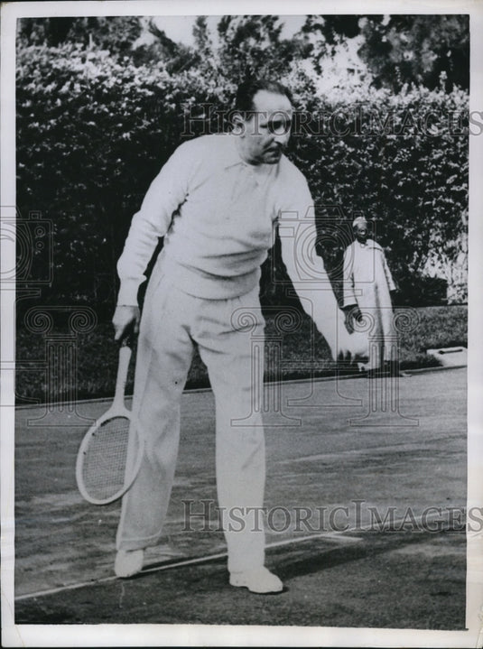 1952 Press Photo Tangier Morroco The Sultan of Morroco is shown playing tennis
