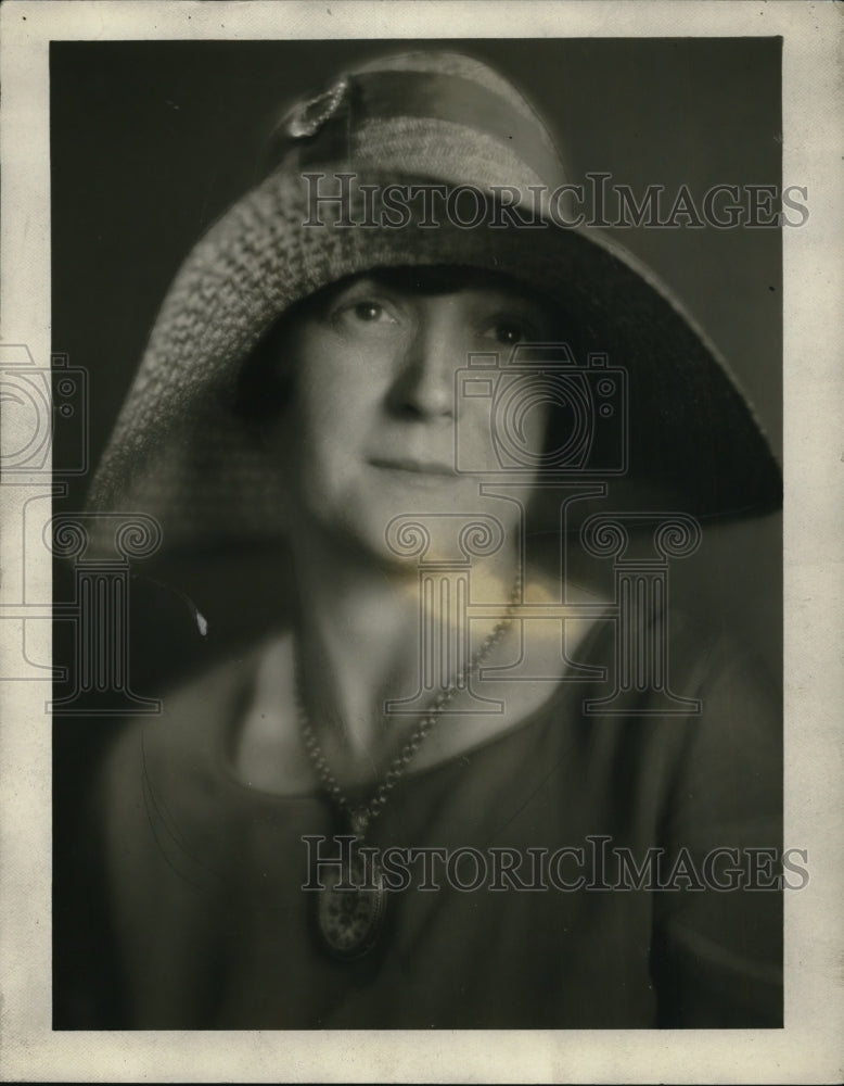 1927 Press Photo Mrs.William Simmons wife of Dir. of Voice Dept. of Cleveland.