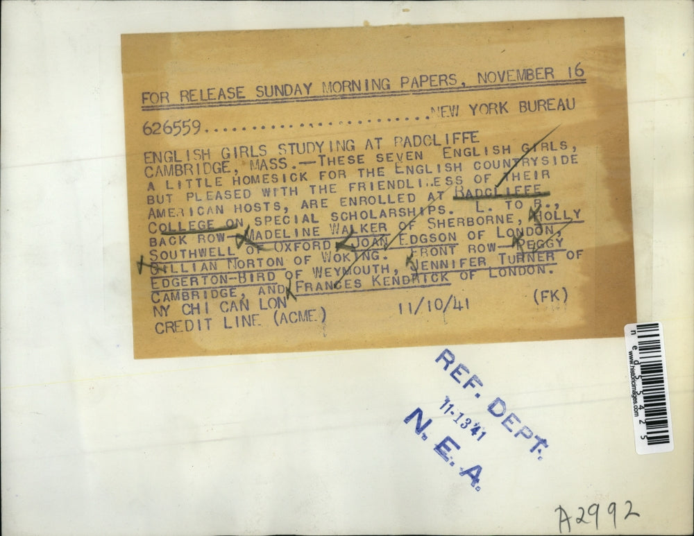 1941 Press Photo Cambridge Mass Radcliffe College, M Walker, H Southwell