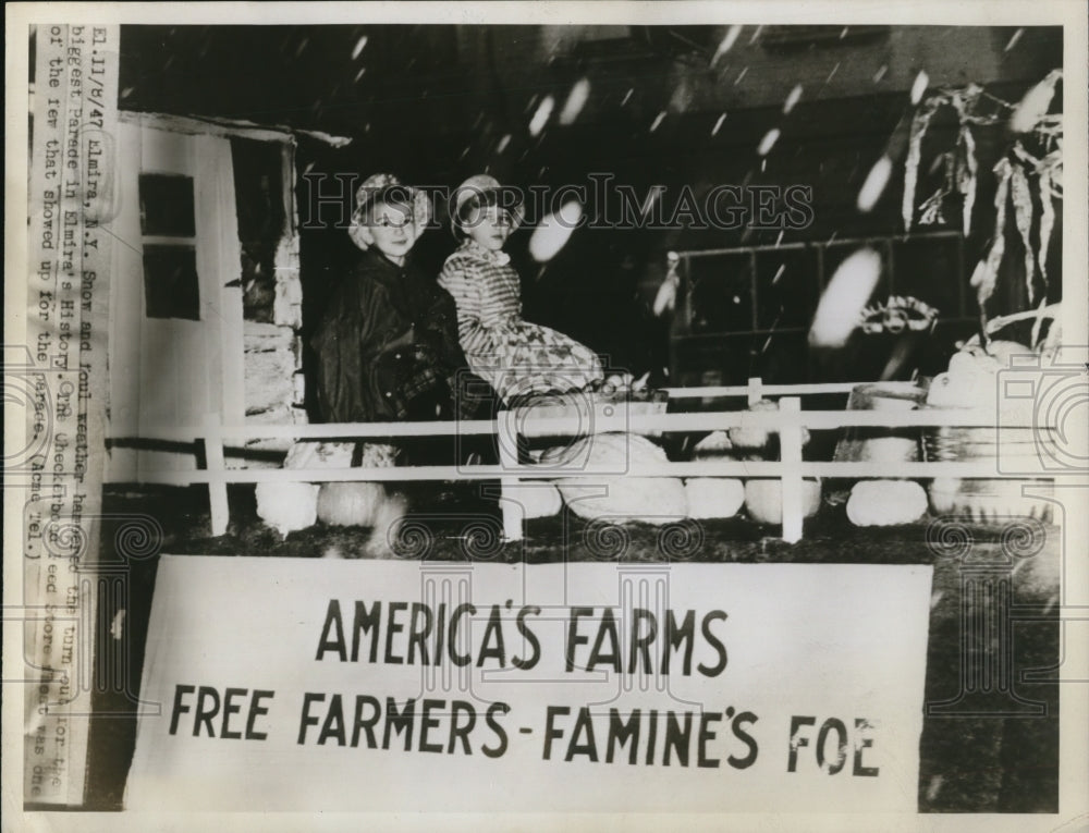 1947 Press Photo Biggest parade in Elmira's history