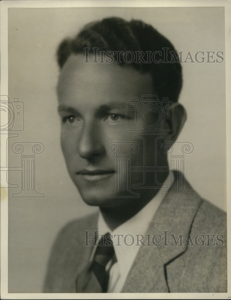 1929 Press Photo E. Harold Dana, baritone soloist of RCA hour