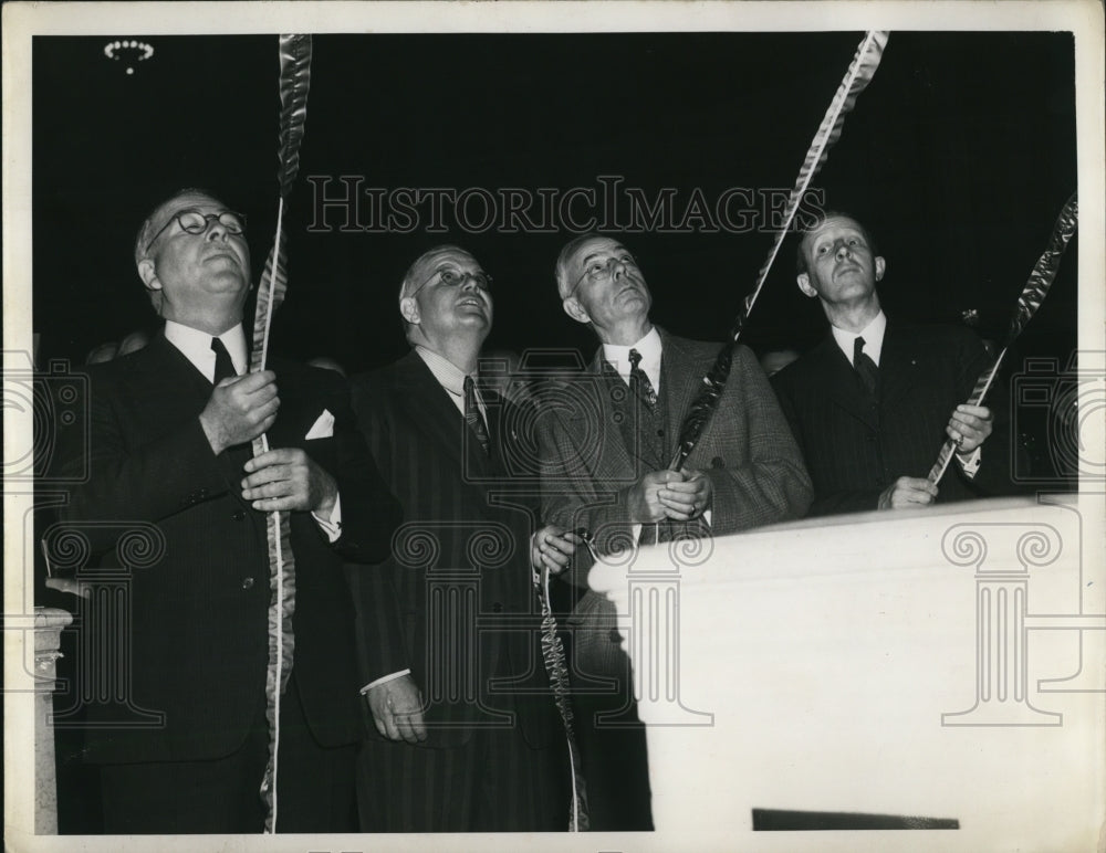1941 Press Photo Charles Stelevell, Robert Weaver, FF Reifel & Edward Blzthin