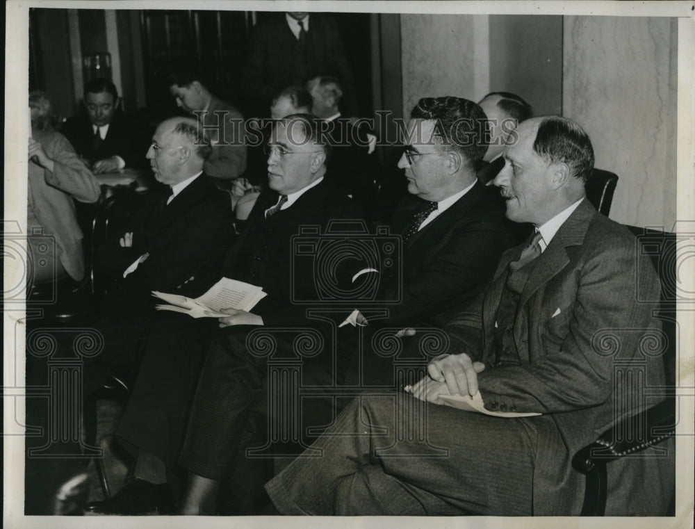 1935 Press Photo Thomas Steele H Loeb J H Frost and James Perkins Before Senate