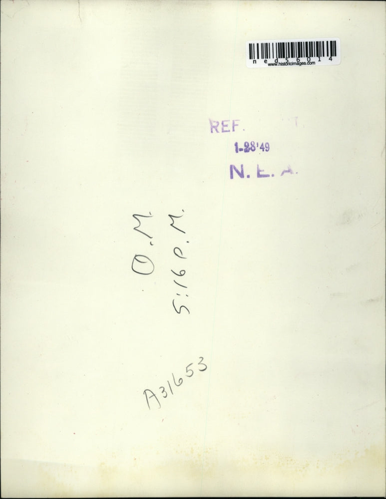 1949 Press Photo Winthrop Mo Flood waters isolated this farm and created icy