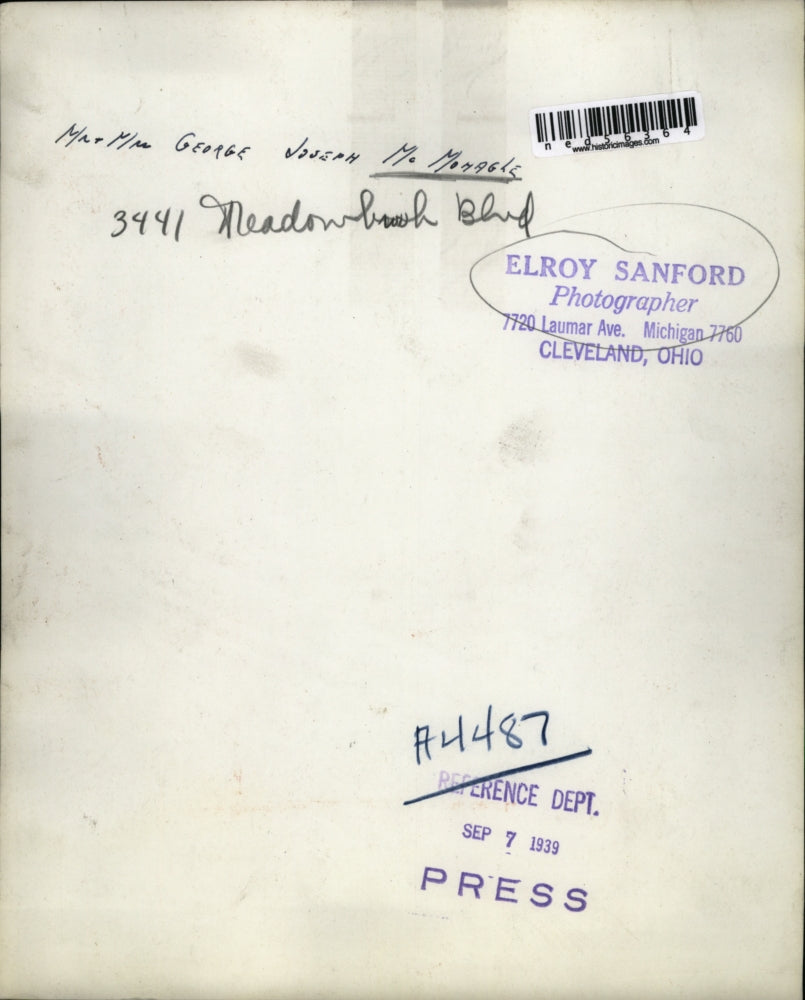 1939 Press Photo Mr. and Mrs. George Joseph Momagle in Meadowbrook Boulevard