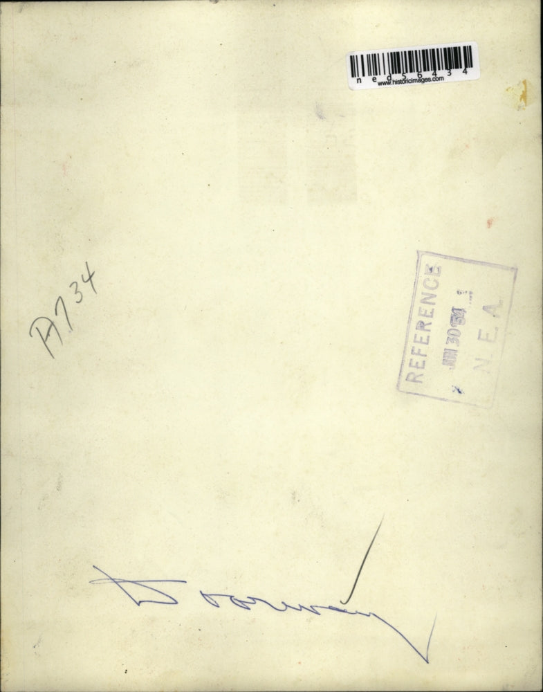 1954 Press Photo Waiting at the doorway