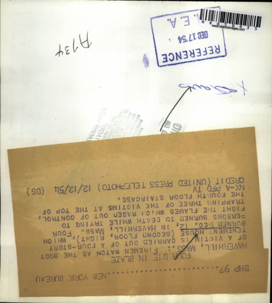 1954 Press Photo Four were dead from the tenement fire