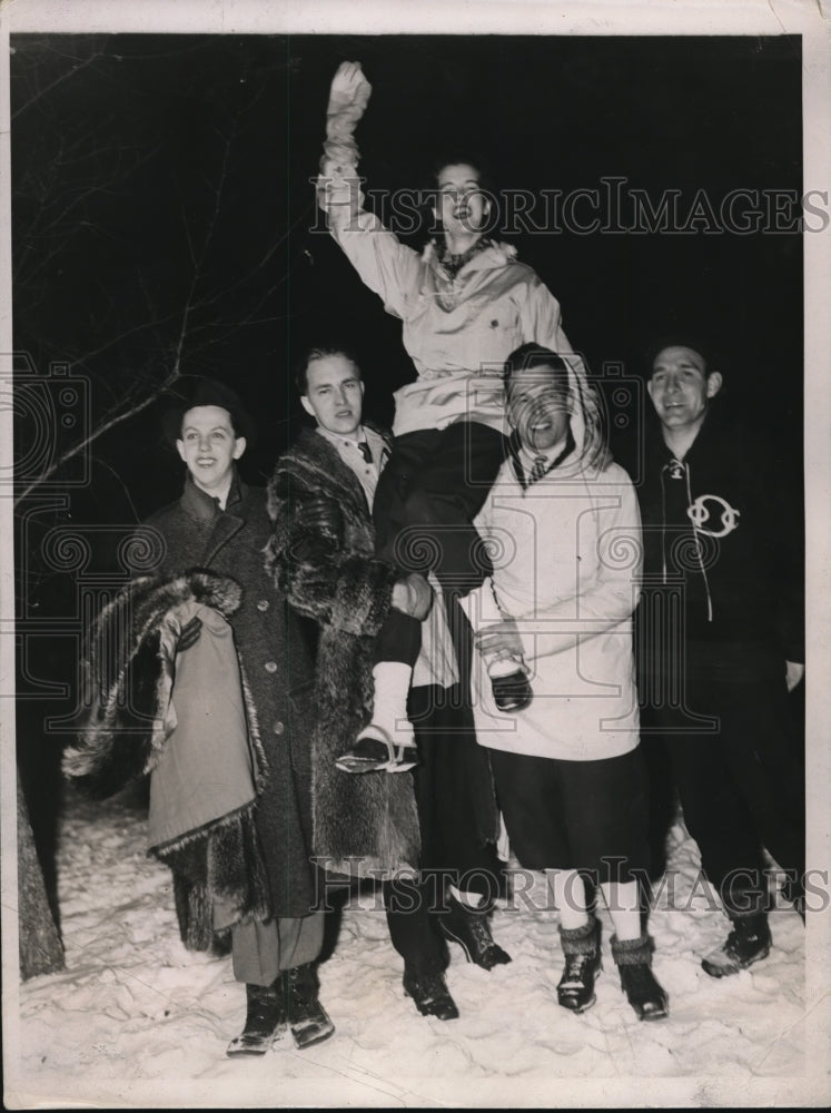 1936 Press Photo Miss Anne Hopkins carried away after her selection as Queen