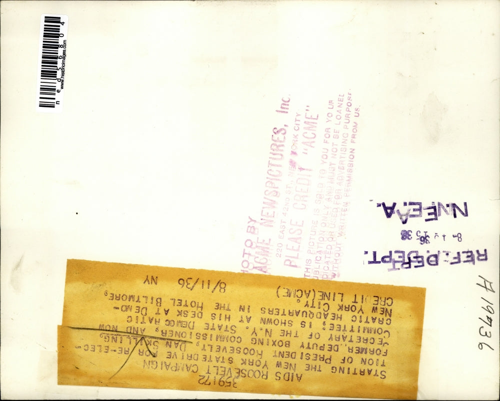 1936 Press Photo Dan Skilling at Democratic Headquarters Aiding Roosevelt