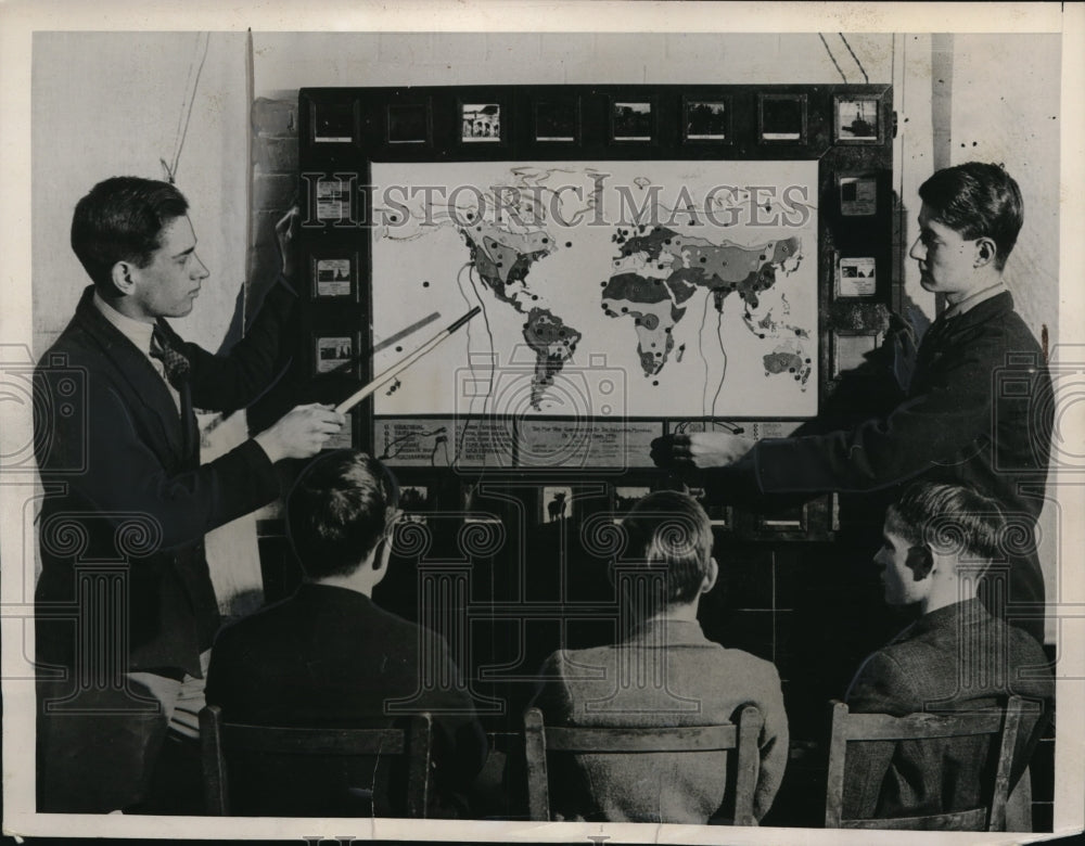 1936 Press Photo Brookley Central School teaches geography