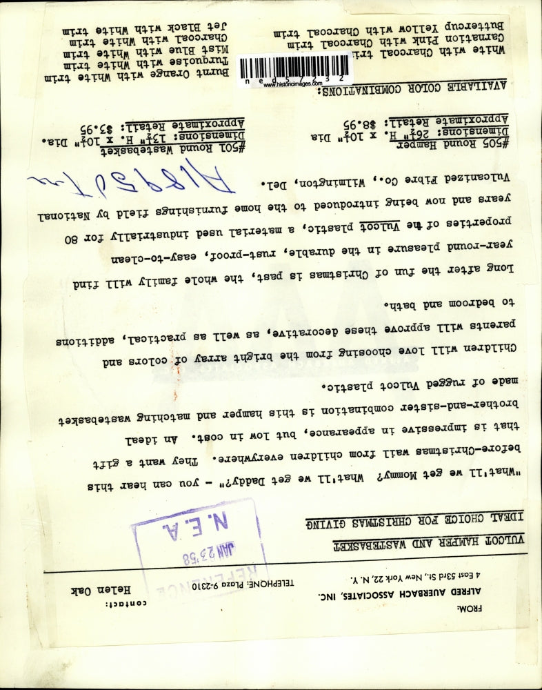 1958 Press Photo Hamper matching baskets made of rugged Vulcot plastic