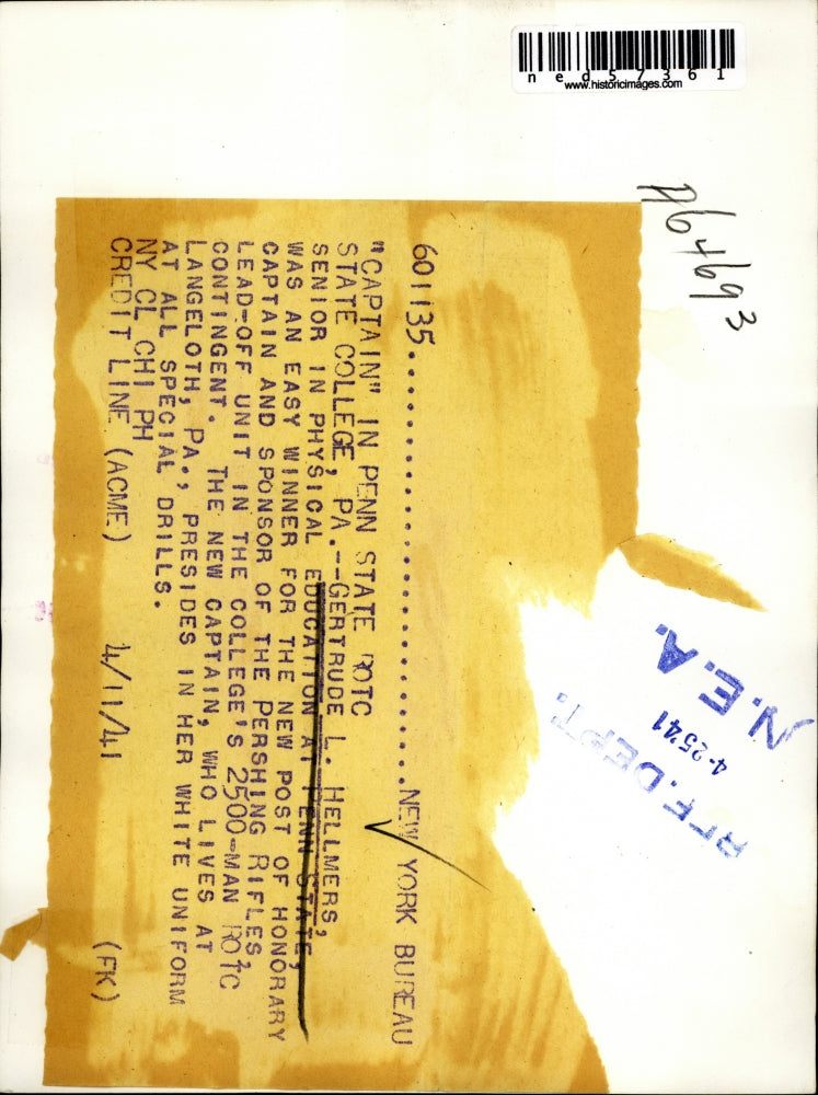 1941 Press Photo Gertrude L. Hellmers Honorary Captain of Pershing Rifles